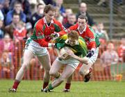 27 March 2005; Colm Cooper, Kerry, in action against James Nallen, left and Keith Higgins, Mayo. Allianz National Football League, Division 1A, Mayo v Kerry, McHale Park, Castlebar, Co. Mayo. Picture credit; Pat Murphy / SPORTSFILE