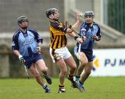 27 March 2005; JJ Delaney, Kilkenny, in action against Colm de Hindeberg, left, and Stephen Hiney, Dublin. Allianz National Hurling League, Division 1A, Dublin v Kilkenny, Parnell Park, Dublin. Picture credit; Brian Lawless / SPORTSFILE