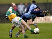 3 April 2005; Mark Daly, Offaly, in action against Declan Lally, Dublin. Allianz National Football League, Division 1A, Offaly v Dublin, O'Connor Park, Tullamore, Co. Offaly. Picture credit; David Maher / SPORTSFILE