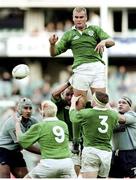 5 June 1999; Jeremy Davidson, Ireland, gets the ball away in the lineout to Ciaran Scally, no.9. 1999 Australia Tour, New South Wales v Ireland, Sydney Football Stadium, New South Wales, Australia. Picture credit: Matt Browne / SPORTSFILE