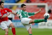 29 April 2005; Keith Long, Bray Wanderers, in action against Wesley Hoolahan, Shelbourne. eircom League, Premier Division, Shelbourne v Bray Wanderers, Tolka Park, Dublin. Picture credit; David Maher / SPORTSFILE