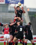 30 April 2005; Allister Hogg, Edinburgh Rugby, wins possession in the lineout against Munster. Celtic Cup 2004-2005, Quarter-Final, Munster v Edinburgh Rugby, Thomond Park, Limerick. Picture credit; Kieran Clancy / SPORTSFILE