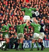 20 March 1999; Jeremy Davidson of Ireland wins a lineout from Stuart Grimes of Scotland during the Five Nations Rugby Championship match between Scotland and Ireland in Murrayfield Stadium in Edinburgh, Scotland. Photo by Brendan Moran/Sportsfile