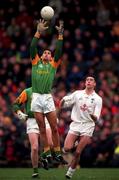 28 March 1999; Nigel Nestor of Meath catches a kickout ahead of Dermot Earley of Kildare during the Church and General National Football League Division 1 match between Meath and Kildare at Páirc Tailteann in Navan, Meath. Photo by Ray McManus/Sportsfile
