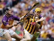 3 July 2005; Richie Power, Kilkenny, in action against Declan Ruth, left, and David O'Connor, Wexford. Guinness Leinster Senior Hurling Championship Final, Kilkenny v Wexford, Croke Park, Dublin. Picture credit; Damien Eagers / SPORTSFILE