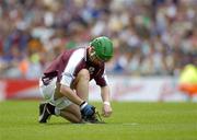 31 July 2005; Ollie Canning, Galway, ties his laces before the game. Guinness All-Ireland Senior Hurling Championship Quarter-Final, Galway v Tipperary, Croke Park, Dublin. Picture credit; Ray McManus / SPORTSFILE