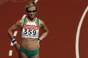 7 August 2005; Olive Loughnane, prepares for the Women's 20k Speed Walking Final. 2005 IAAF World Athletic Championships, Helsinki, Finland. Picture credit; Pat Murphy / SPORTSFILE