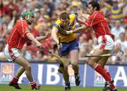 14 August 2005; Diarmuid McMahon, Clare, in action against Brian Murphy, left and Sean Og OhAilpin, Cork. Guinness All-Ireland Senior Hurling Championship Semi-Final, Cork v Clare, Croke Park, Dublin. Picture credit; Damien Eagers / SPORTSFILE