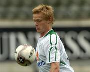 16 August 2005; Damien Duff, Republic of Ireland, in action during squad training. Lansdowne Road, Dublin. Picture credit; David Maher / SPORTSFILE