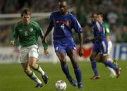 7 September 2005; Kevin Kilbane, Republic of Ireland, in action against Patrick Viera, France. FIFA 2006 World Cup Qualifier, Group 4, Republic of Ireland v France, Lansdowne Road, Dublin. Picture credit; Brian Lawless / SPORTSFILE