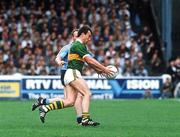 22 September 1985; Denis Ogie Moran, Kerry, in action against Noel Caffrey, Dublin. Kerry v Dublin, All-Ireland Football Final, Croke Park, Dublin. Picture credit; Ray McManus / SPORTSFILE