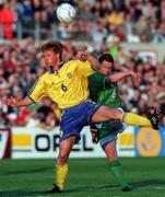 28 April 1999; Mark Kinsella of Republic of Ireland in action against Stefan Schwarz of Sweden during the International friendly match between Republic of Ireland and Sweden at Lansdowne Road in Dublin. Photo by David Maher/Sportsfile