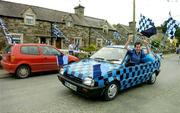 6 October 2005; Roy Kavanagh, Shillelagh, cheer on his side in advance of the Wicklow County Senior Football Final. Shillelagh, Co. Wicklow. Picture credit: Matt Browne / SPORTSFILE