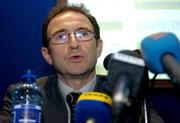 26 October 2005; Martin O'Neill at the opening of The Sporting Emporium and Chronicle Bookmakers, which are financed by Dermot Desmond. South Anne Street, Dublin. Picture credit: Brian Lawless / SPORTSFILE