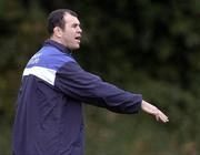 2 November 2005; Head Coach Michael Cheika issues instructions during Leinster Rugby squad training. Old Belvedere, Anglesea Road, Dublin. Picture credit: Brian Lawless / SPORTSFILE