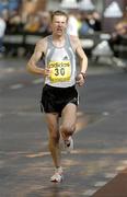 31 October 2005; Matt Smith of England on his way to finishing 8th overall during the 2005 adidas Dublin City Marathon. Picture credit: Brendan Moran / SPORTSFILE