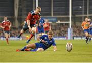 29 March 2014; Ian Madigan, Leinster, in action against Keith Earls, Munster. Celtic League 2013/14, Round 18, Leinster v Munster, Aviva Stadium, Lansdowne Road, Dublin. Photo by Sportsfile