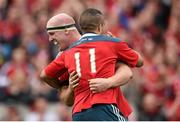5 April 2014; Paul O'Connell, Munster, left, celebrates with team-mate Simon Zebo, 11, after scoring his side's sixth try. Heineken Cup Quarter-Final, Munster v Toulouse. Thomond Park, Limerick. Picture credit: Stephen McCarthy / SPORTSFILE