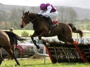 26 November 2005; Finger Onthe Pulse with Barry Geraghty up, on their way to wining the Gowran Park Golf Winter Special Maiden Hurdle. Gowran Park, Co. Kilkenny. Picture credit: Dylan Vaughan / SPORTSFILE