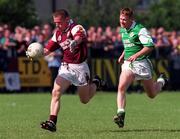 6 June 1999; Seán Óg De Paor of Galway in action against Jody Gormley of London during the Bank of Ireland Connacht Senior Football Championship Quarter-Final match between London and Galway at Páirc Smárgaid in Ruislip, London. Photo by Damien Eagers/Sportsfile