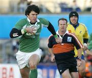 26 November 2005; Shane Horgan, Ireland, in action against Romania. permanent tsb International Friendly 2005-2006, Ireland v Romania, Lansdowne Road, Dublin. Picture credit: Matt Browne / SPORTSFILE