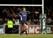 17 December 2005; Felipe Contepomi, Leinster, watches a last minute penalty which he failed to convert. Heineken Cup 2005-2006, Pool 5, Round 4, Bourgoin v Leinster, Stade Pierre Rajon, Bourgoin-Jallieu, France. Picture credit: Brian Lawless / SPORTSFILE