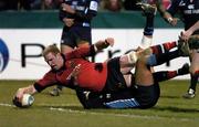 13 January 2006; Paul O'Connell, Munster, scores his sides fourth try against Castres Olympique. Heineken Cup 2005-2006, Pool 1, Round 5, Castres Olympique v Munster, Stade Pierre Antoine, Castres, France. Picture credit: Brendan Moran / SPORTSFILE