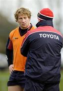 17 January 2006; Jerry Flannery speaks to Munster coach Declan Kidney during squad training. Munster Rugby Squad Training, Thomond Park, Limerick. Picture credit: Damien Eagers / SPORTSFILE