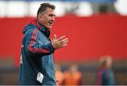 22 April 2014; Munster head coach Rob Penney during squad training ahead of their Heineken Cup semi-final against Toulon on Sunday. Munster Rugby Squad Training, Musgrave Park, Cork. Picture credit: Diarmuid Greene / SPORTSFILE
