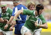 11 February 2006; Simon Easterby, Ireland, in action against France. RBS 6 Nations 2006, France v Ireland, Stade de France, Paris, France. Picture credit; Matt Browne / SPORTSFILE