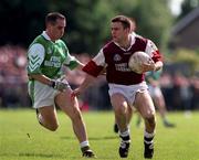 6 June 1999; Derek Savage of Galway in action against Finbar Downey of London during the Bank of Ireland Connacht Senior Football Championship quarter-final match between London and Galway at Páirc Smárgaid in Ruislip, London, England. Photo by Damien Eagers/Sportsfile