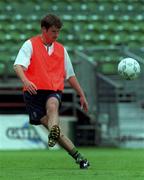 7 June 1999; Kenny Cunningham during a Republic of Ireland training session at Lansdowne Road in Dublin. Photo by David Maher/Sportsfile