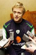 27 February 2006; Damien Duff, Republic of Ireland, during a press conference. Portmarnock Hotel and Golf Links, Portmarnock, Dublin. Picture credit: David Maher / SPORTSFILE