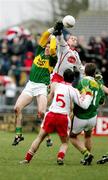 26 March 2006; Darragh O Se, Kerry, in action against Kevin Hughes, Tyrone. Allianz National Football League, Division 1A, Round 6, Tyrone v Kerry, Healy Park, Omagh, Co. Tyrone. Picture credit: Oliver McVeigh / SPORTSFILE