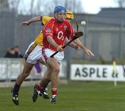 2 April 2006; Tom Kenny, Cork, in action against Eoin Quigley, Wexford. Allianz National Hurling League, Division 1A, Round 4, Wexford v Cork, Wexford Park, Wexford. Picture credit: Pat Murphy / SPORTSFILE