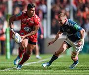 27 April 2014; David Smith, Toulon, in action against Keith Earls, Munster. Heineken Cup, Semi-Final, Toulon v Munster. Stade Vélodrome, Marseille, France. Picture credit: Stephen McCarthy / SPORTSFILE