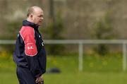 19 April 2006; Head Coach Declan Kidney during Munster squad training. Thomond Park, Limerick. Picture credit; Pat Murphy / SPORTSFILE