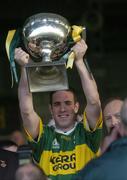 23 April 2006; Kerry captain Declan O'Sullivan lifts the cup. Allianz National Football League, Division 1 Final, Kerry v Galway, Gaelic Grounds, Limerick. Picture credit: Damien Eagers / SPORTSFILE