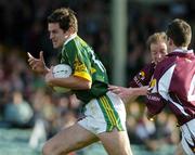 23 April 2006; Eoin Brosnan, Kerry, breaks through the Galway defence on the way to scoring a goal. Allianz National Football League, Division 1 Final, Kerry v Galway, Gaelic Grounds, Limerick. Picture credit: Damien Eagers / SPORTSFILE