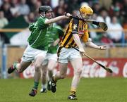30 April 2006; Richie Power, Kilkenny, in action against Denis Moloney, Limerick. Alllianz National Hurling League, Division 1 Final. Kilkenny v Limerick, Semple Stadium, Thurles, Co. Tipperary. Picture credit: David Maher / SPORTSFILE