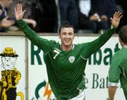 18 May 2006; Roy O'Donovan, Republic of Ireland U21, celebrates his goal against Azerbaijan U21. UEFA European U21 Championship Qualifier, Preliminary round, 2nd leg, Republic of Ireland U21 v Azerbaijan U21, Buckley Park, Kilkenny. Picture credit: Matt Browne / SPORTSFILE