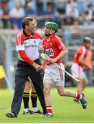 8 June 2014; Cork manager Jimmy Barry Murphy exchanges a handshake with Daniel Kearney as he leaves the field after being substituted late on in the second half. Munster GAA Hurling Senior Championship, Quarter-Final Replay, Cork v Waterford, Semple Stadium, Thurles, Co. Tipperary. Picture credit: Diarmuid Greene / SPORTSFILE