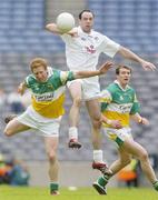 28 May 2006; Dermot Earley, Kildare, in action against Neville Coughlan, left, and Ciaran McManus, Offaly. Bank of Ireland Leinster Senior Football Championship, Quarter-Final, Kildare v Offaly, Croke Park, Dublin. Picture credit; Brian Lawless / SPORTSFILE