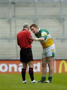 28 May 2006; Offaly's Pascal Kellaghan talks to referee Michael Hughes before being shown the yellow card. Bank of Ireland Leinster Senior Football Championship, Quarter-Final, Kildare v Offaly, Croke Park, Dublin. Picture credit; Aoife Rice / SPORTSFILE