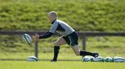 30 May 2006; Scrum-half Peter Stringer in action during Ireland Rugby squad training. University of Limerick, Limerick. Picture credit; Brendan Moran / SPORTSFILE