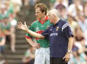 16 July 2006; Mayo manager Mickey Moran speaks to player Pat Nallen. Bank of Ireland Connacht Senior Football Championship Final, Mayo v Galway, McHale Park, Castlebar, Co. Mayo. Picture credit: Pat Murphy / SPORTSFILE