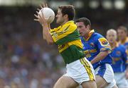 29 July 2006; Eoin Brosnan, Kerry, in action against Trevor Smullen, Longford. Bank of Ireland All-Ireland Senior Football Championship Qualifier, Round 4, Kerry v Longford, Fitzgerald Stadium, Killarney, Co. Kerry. Picture credit; Brendan Moran / SPORTSFILE
