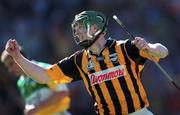 11 July 1999; Henry Shefflin of Kilkenny during the Guinness Leinster Senior Hurling Championship Final match between Kilkenny and Offaly at Croke Park in Dublin. Photo by Brendan Moran/Sportsfile