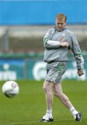 15 August 2006; Republic of Ireland manager Steve Staunton in action during squad training. Lansdowne Road, Dublin. Picture credit; David Maher / SPORTSFILE