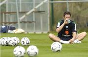 31 August 2006; Republic of Ireland captain Robbie Keane takes a break during squad training. Malahide FC, Malahide, Dublin. Picture credit: David Maher / SPORTSFILE